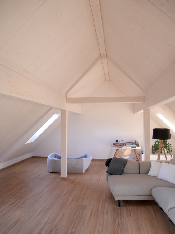 Wohnen Dachstock Umbau Bauernhaus Lengnau